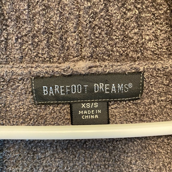 Barefoot Dreams circle cardigan - Picture 3 of 3